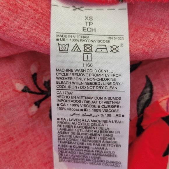 Dress - Picture 2 of 3